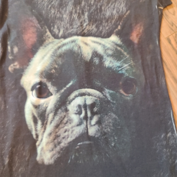 Tee - Picture 2 of 4